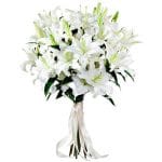 Baltų lelijų puokštė