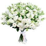 Baltų eustomų puokštė