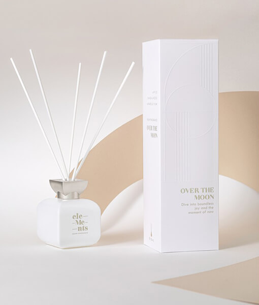 Over the moon namų kvapas