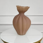 Stiklinė vaza rudos spalvos Cocoa Drift